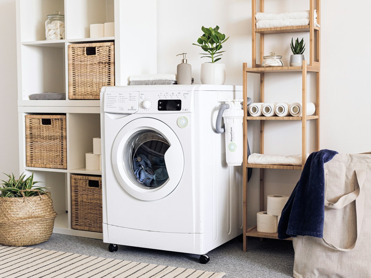 Washing machine with everyday laundry